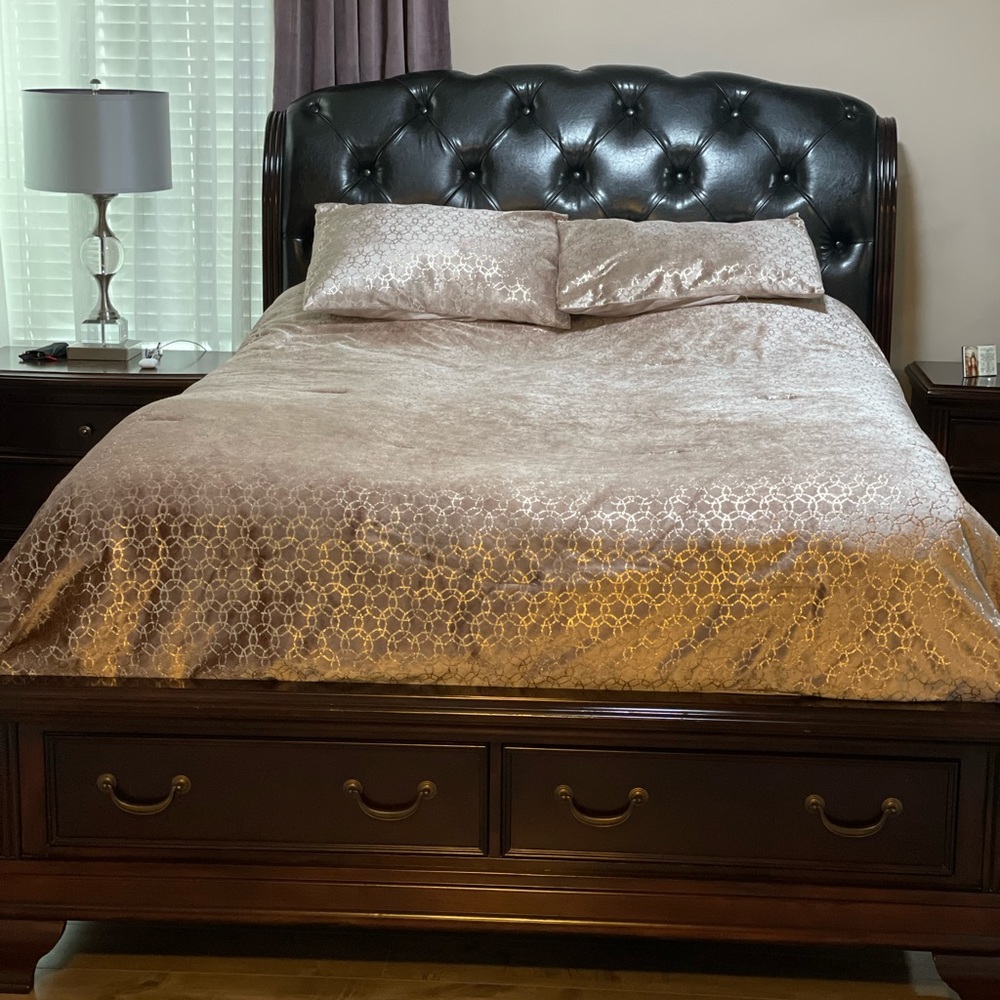 Queen Bedspread rose gold
